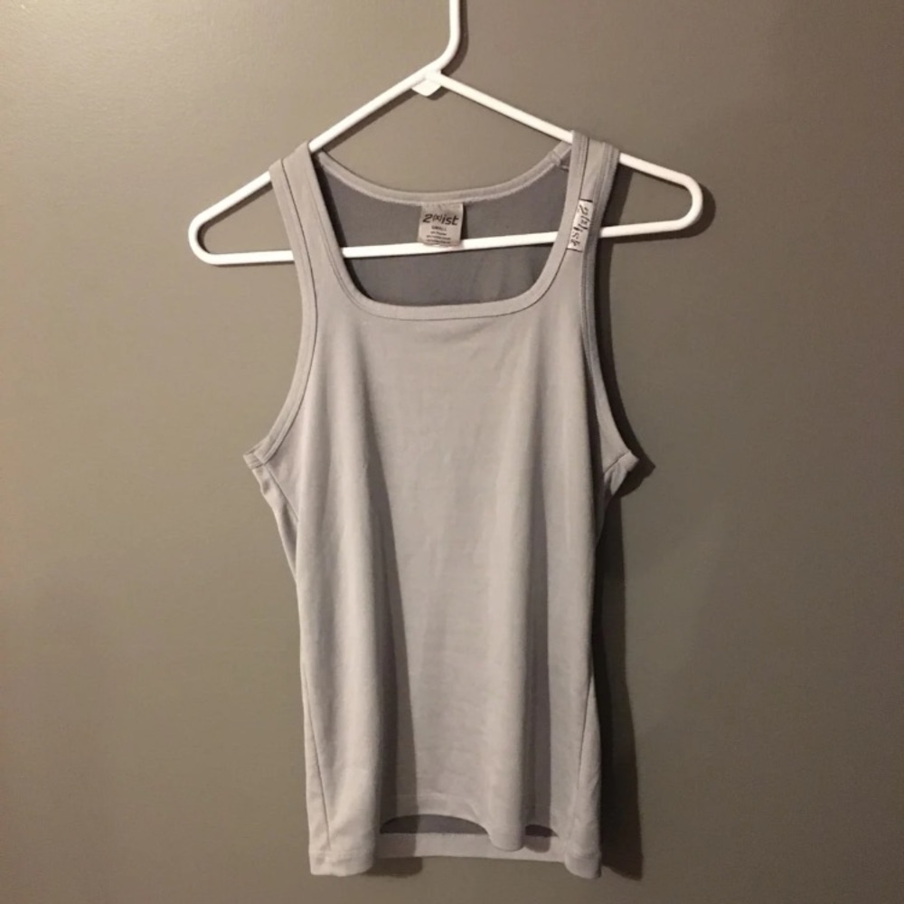 Gray Tank Top - Picture 5 of 5